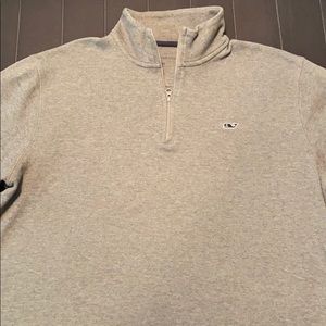 M Vineyard Vines pullover